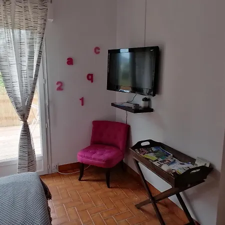 Apartmán Proche Mer, Cadre Verdoyant Avec Parking *